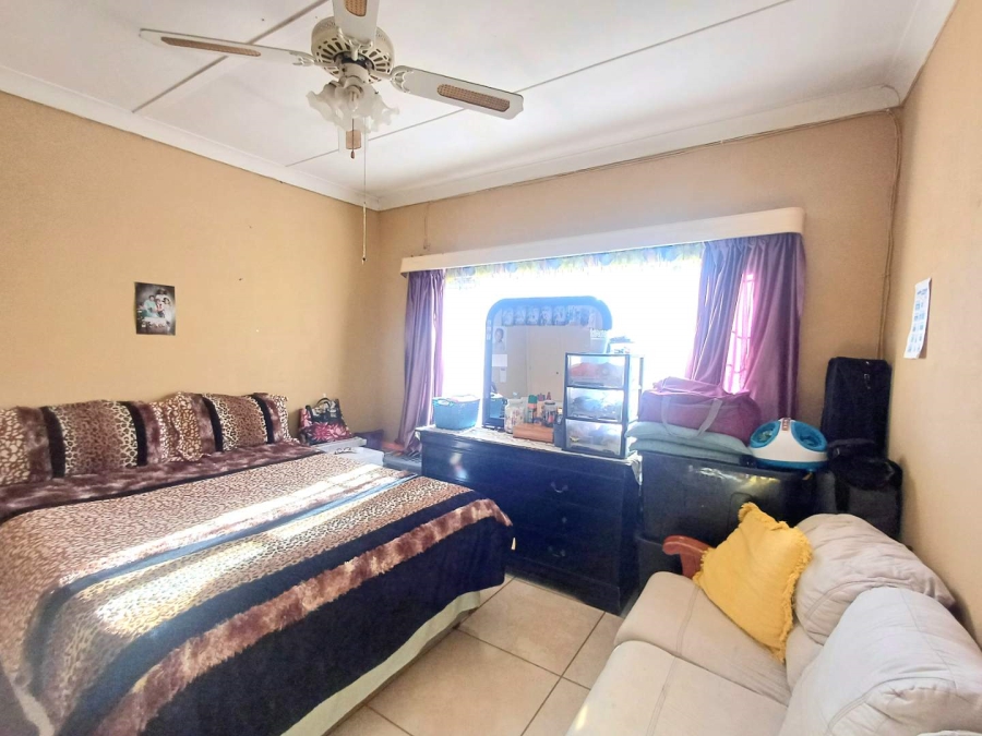 4 Bedroom Property for Sale in Uitsig Free State
